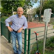 Résultats sûrs, 30 ans d'expérience, sujets insolites, jamais de regret